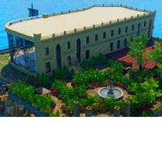Small-Sliders-Clubhouse